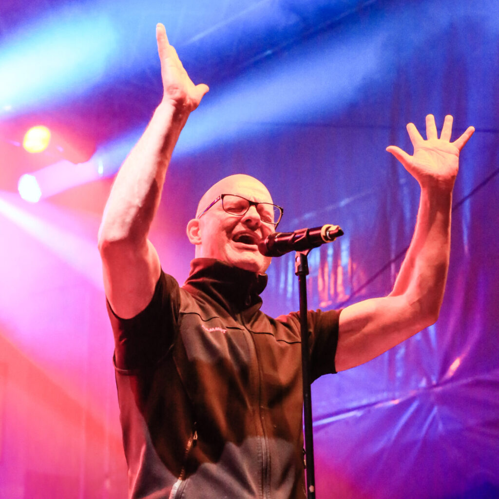 Veranstaltungshinweis für das Konzert mit Oliver Mager im Weinhaus Michel